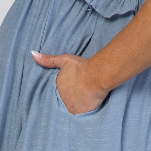 PinkBlush Maxi Dress in Baby Blue NWT - Picture 4 of 9